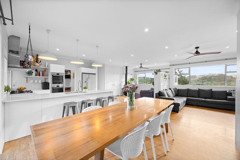 101 Waitakere Road, Waitakere, Auckland - Carousel 2