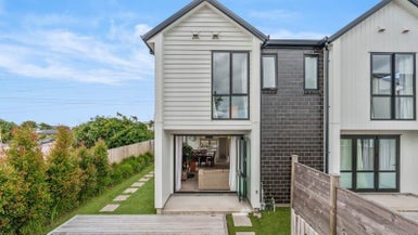 8/7 Allen Road, Mount Wellington, Auckland - Carousel 1