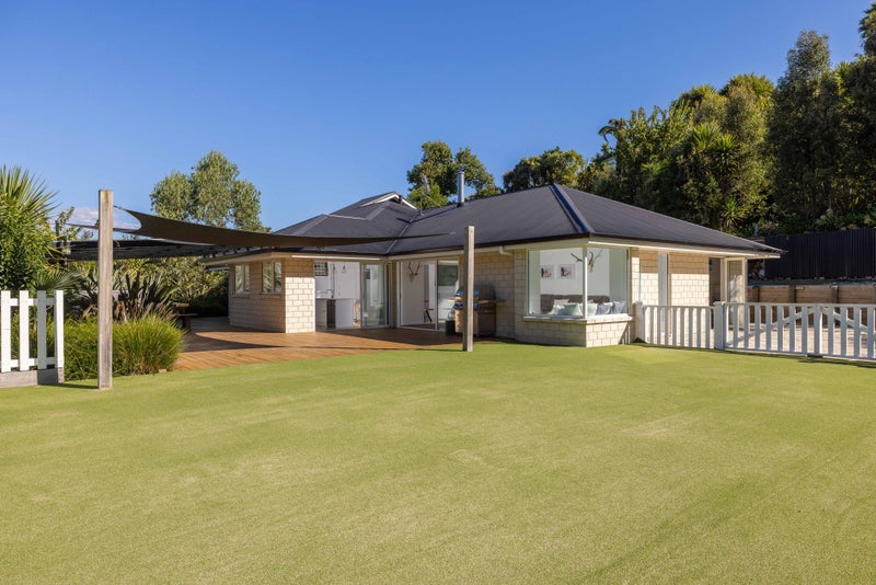 43 Emmerdale Place, Ohauiti, Tauranga - Carousel 1