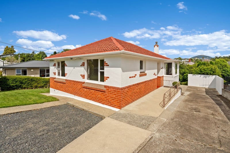 6 Alexander Street, Abbotsford, Dunedin - Carousel 1