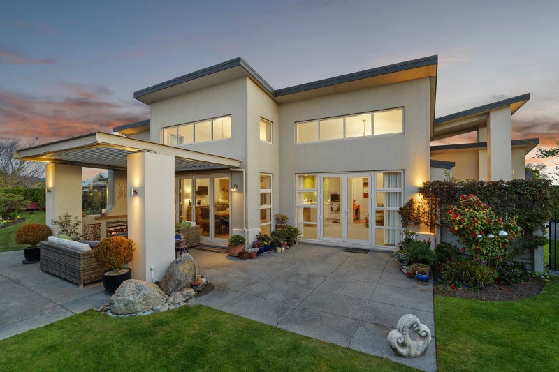 7 Liffey Springs Drive, Lincoln, Lincoln - Carousel 1