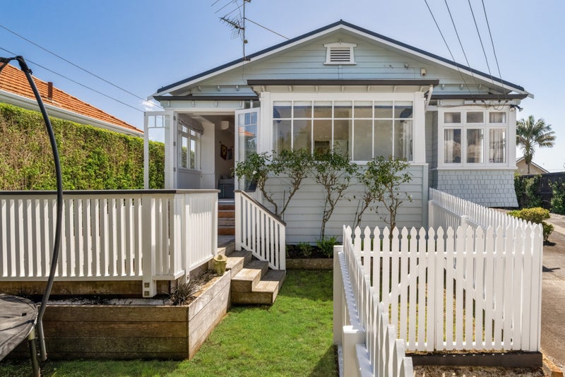 1/49 Namata Road, Onehunga, Auckland - Carousel 1