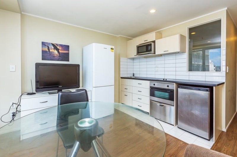 919/72 Nelson Street, Auckland Central, Auckland - Carousel 2