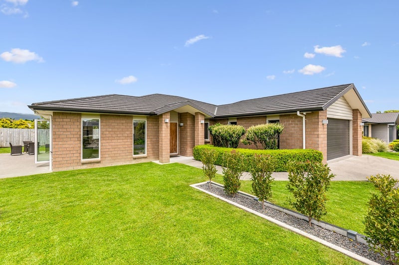3 Moy Place, Otaki - Carousel 2