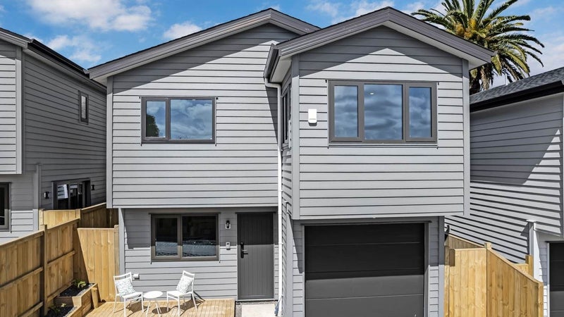 51 Ellis Avenue, Mount Roskill, Auckland - Carousel 1