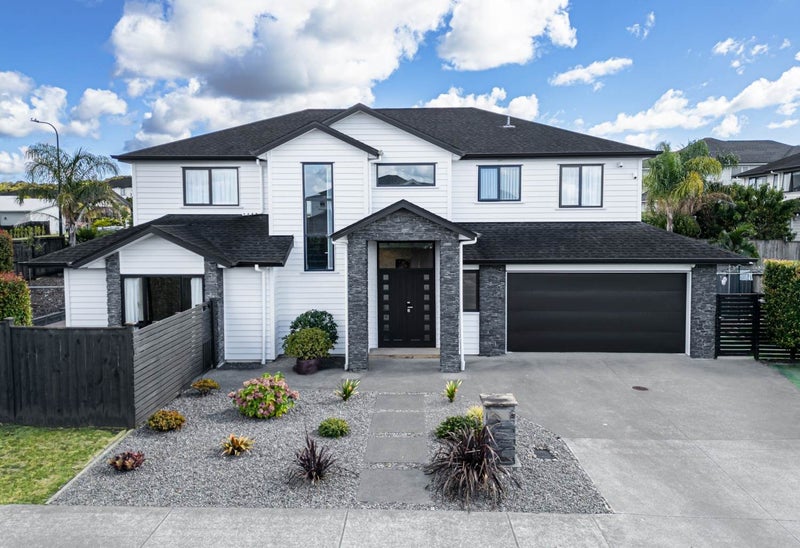1 Ascension Crescent, Orewa, Orewa - Carousel 1