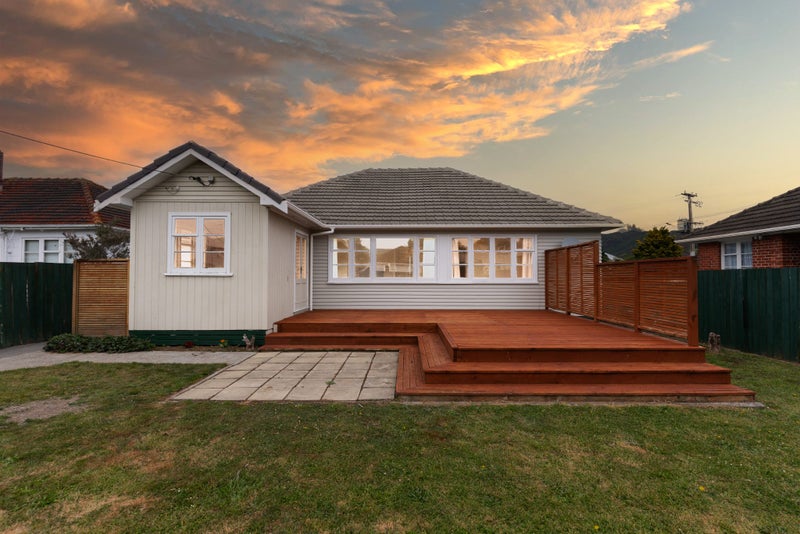 27 Hewer Crescent, Naenae, Lower Hutt - Carousel 1