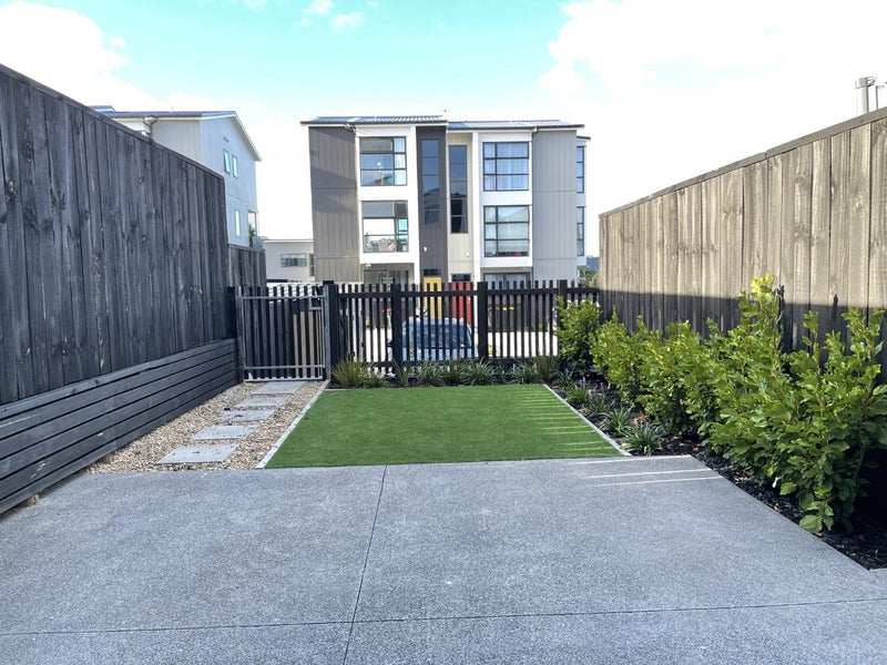 58 Hobsonville Point Road, Hobsonville, Auckland - Carousel 2