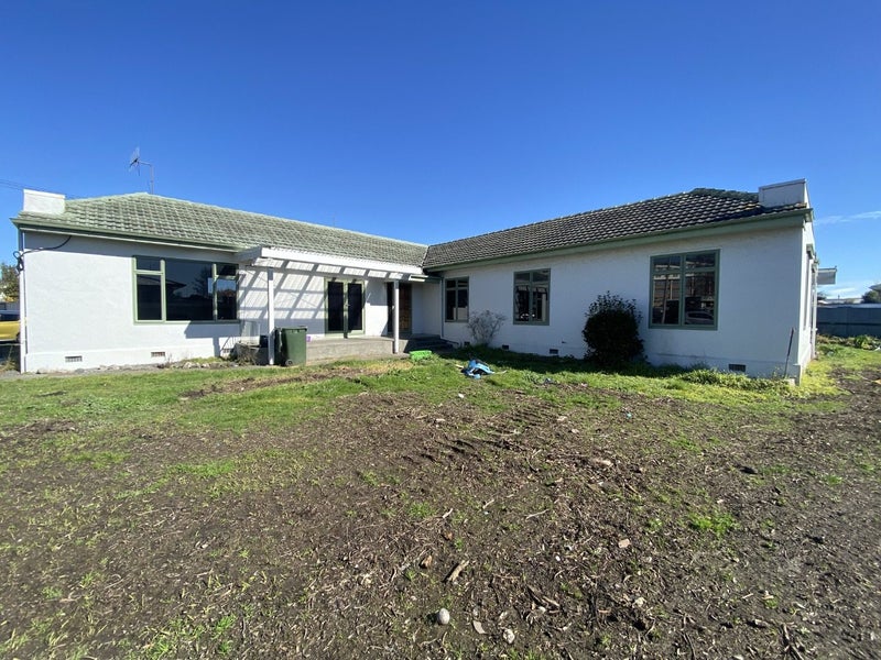 103 Canning Road, Camberley, Hastings - Carousel 1