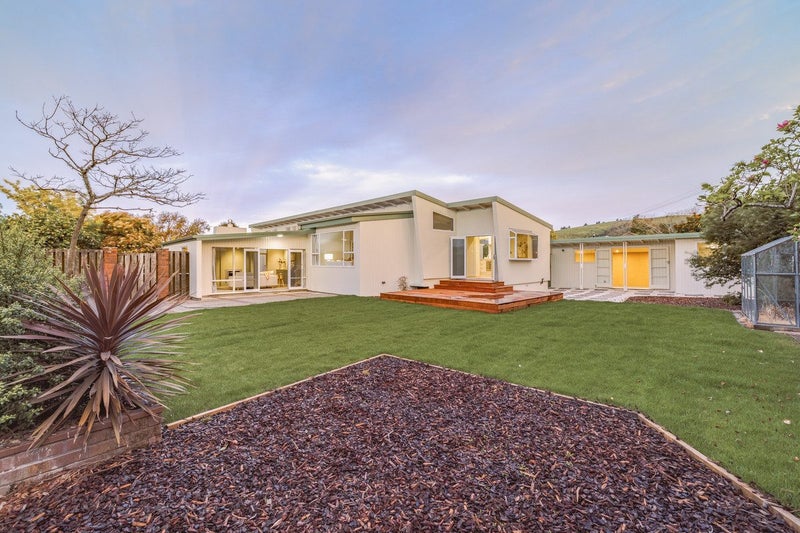 20 Derrett Place, Saint Martins, Christchurch - Carousel 1