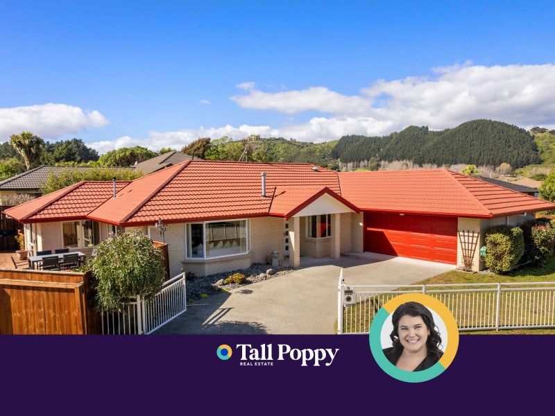 15 Fytfield Place, Paraparaumu - Carousel 1