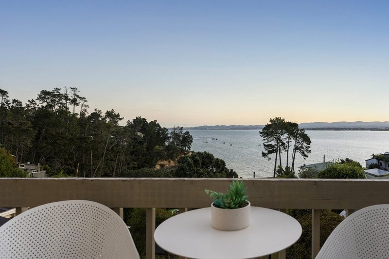 73 Rosecamp Road, Beach Haven, North Shore City, Auckland - Carousel 2