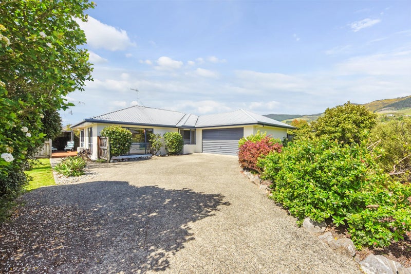 15 Appaloosa Avenue, Richmond - Carousel 1