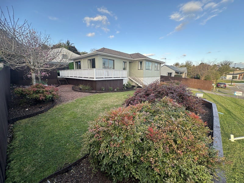 46 Bellfield Road, Opaheke, Papakura - Carousel 2