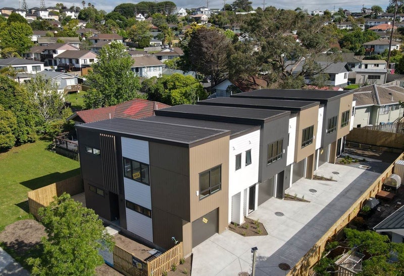 48C Santiago Crescent, Unsworth Heights, Auckland - Carousel 1