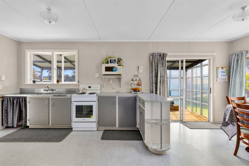 21 Wadsworth Street, Takaka - Carousel 2