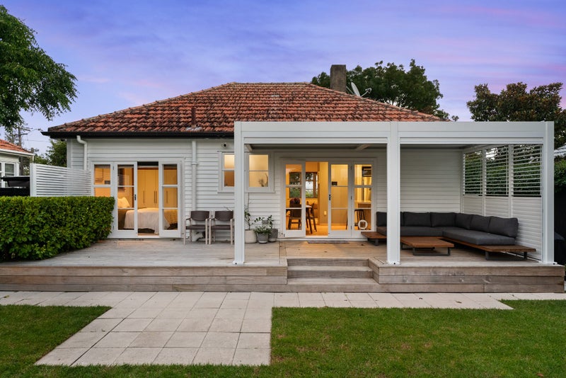 49 Alverston Street, Waterview, Auckland - Carousel 1