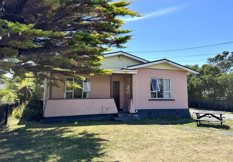 22 Doyle Street, Blaketown, Greymouth - Carousel 1