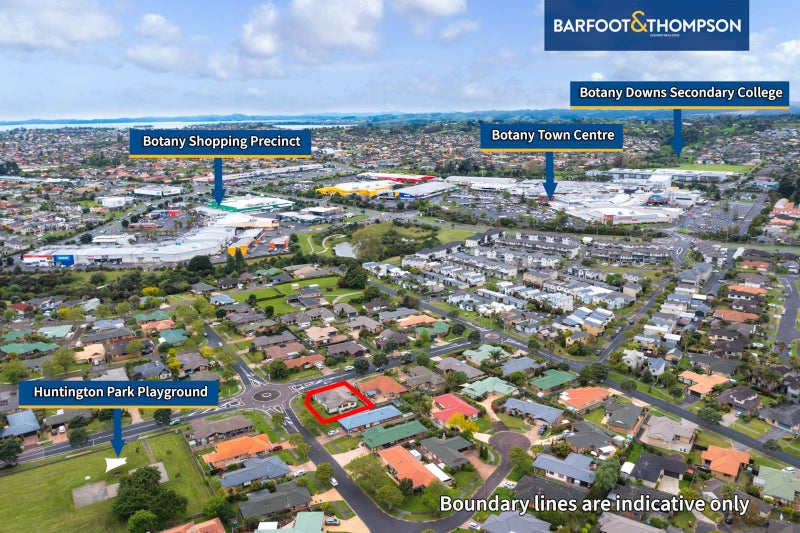 12 Huntington Drive, Huntington Park, Auckland - Carousel 1