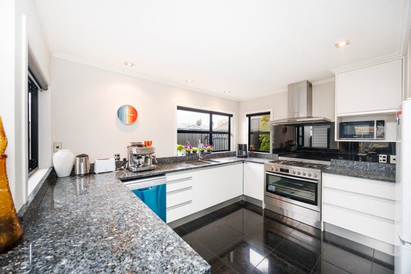 7A Florence Avenue, Palmerston North, Palmerston North - Carousel 2