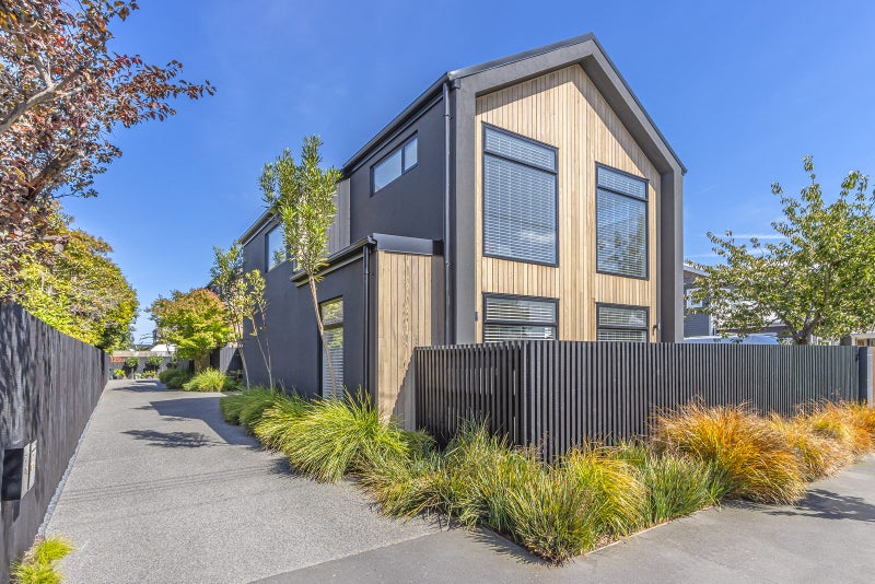 129 Bishop Street, St Albans, Christchurch - Carousel 1