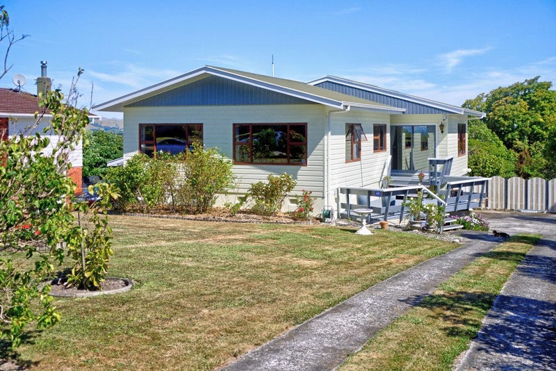 29 Puriri Crescent, Masterton, Masterton, Wellington - Carousel 1