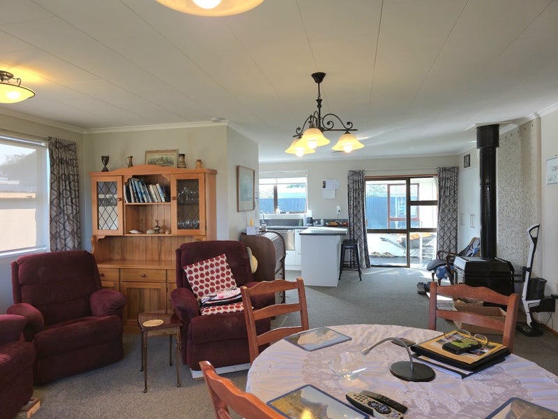 18 Park Street, Hokitika, Hokitika - Carousel 2