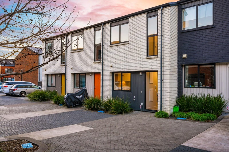 13 Kerewhenua Crescent, Hobsonville, Auckland - Carousel 2