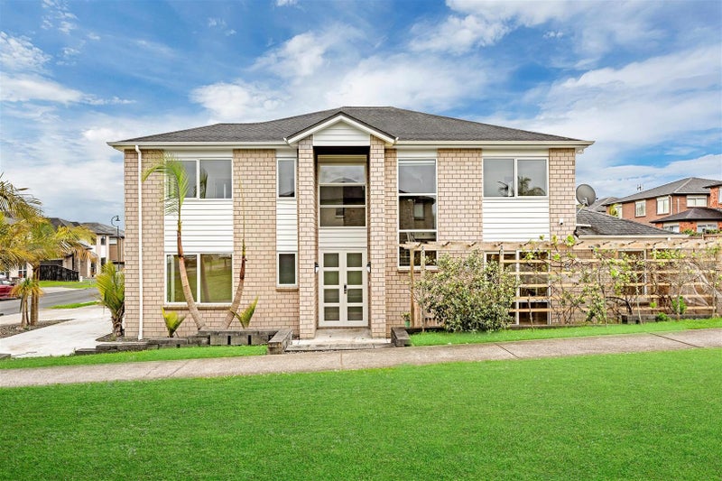 62 Castlederg Drive, Flat Bush, Auckland - Carousel 1