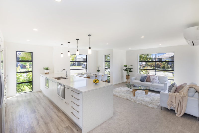 1 Tangy Loch Lane, Broomfield, Christchurch - Carousel 2