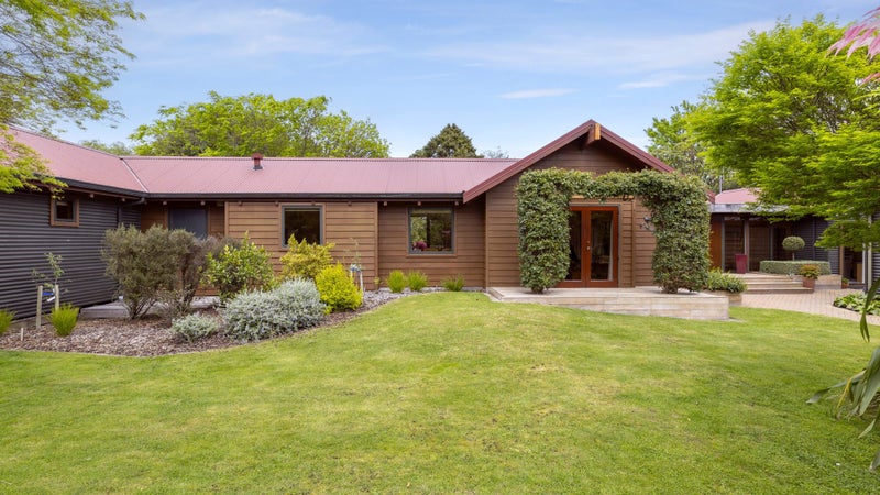 51 Chesham Avenue, Waipahihi, Taupo - Carousel 1