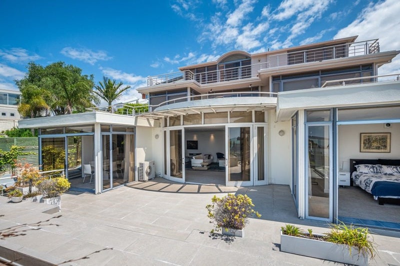 10B Paritai Drive, Orakei, Auckland - Carousel 1
