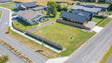 39 Fairfield Road, Levin, Levin - Carousel 1