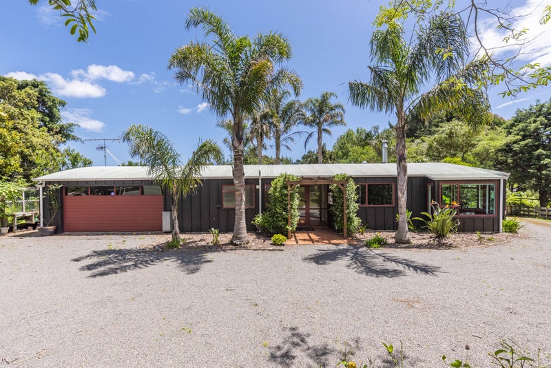 31 Te Hapua Road, Te Horo - Carousel 33