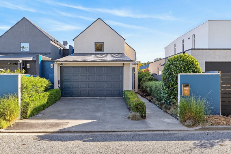 79 Holly Road, St Albans, Christchurch - Carousel 1