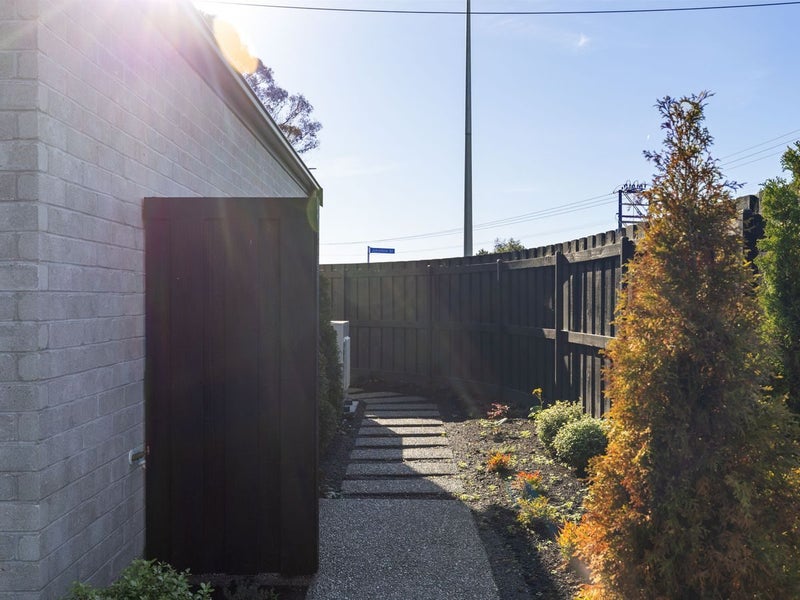 164 Aokautere Drive, Fitzherbert, Palmerston North, Manawatu / Whanganui - Carousel 42
