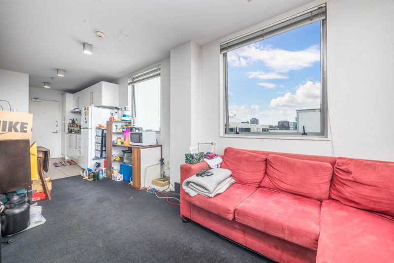 11J/15 City Road, Auckland Central, Auckland - Carousel 2
