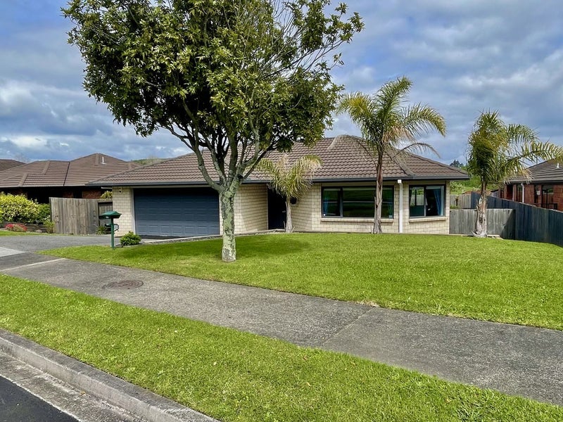 30 Kestrel Avenue, Welcome Bay, Tauranga - Carousel 1