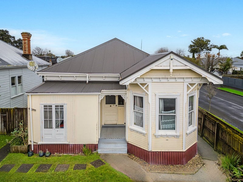 216 Balmoral Road, Mount Eden, Auckland - Carousel 1