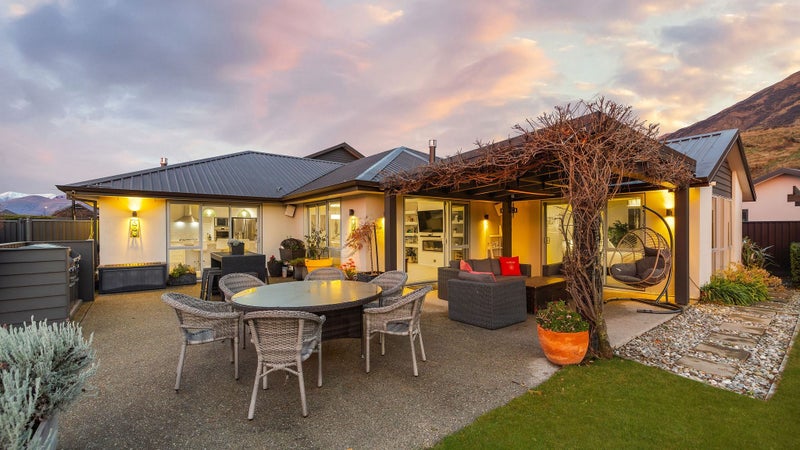 42 Myles Way, Lower Shotover, Lower Shotover - Carousel 1