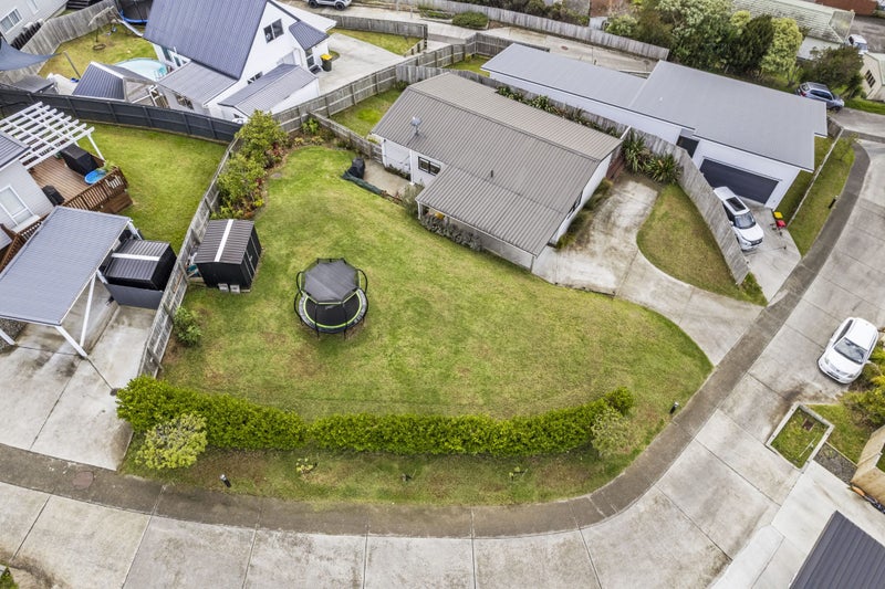 16  Rauta Way, Helensville, Rodney, Auckland - Carousel 1