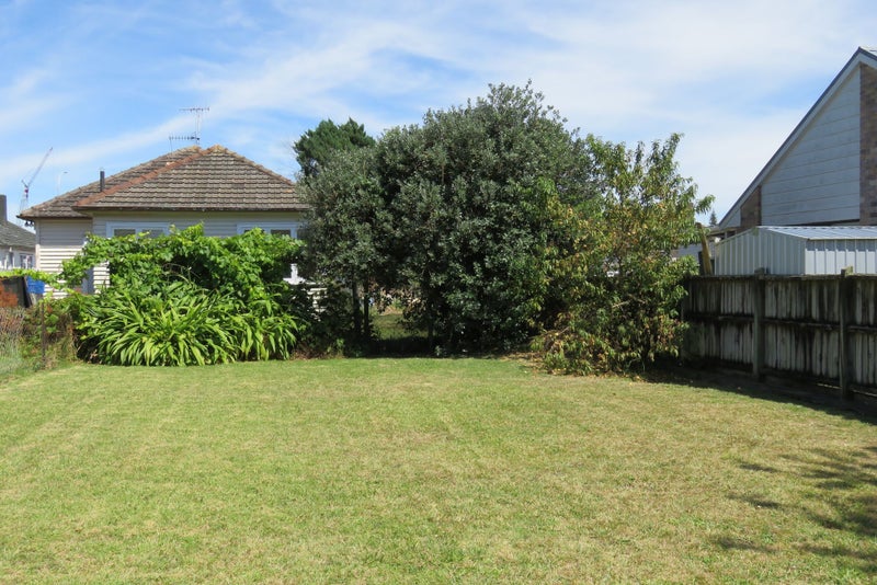 219 Mackay Street, Thames, Thames - Carousel 17