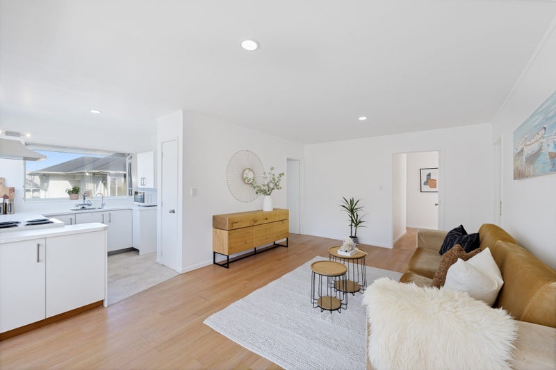 28 Dallinghoe Crescent, Milford, North Shore City, Auckland - Carousel 1