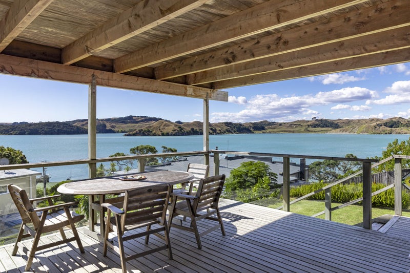 24C Rose Street, Raglan, Raglan - Carousel 2
