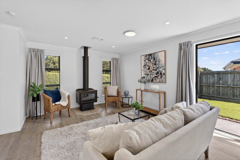 5 Oakden Drive, Darfield, Darfield - Carousel 2