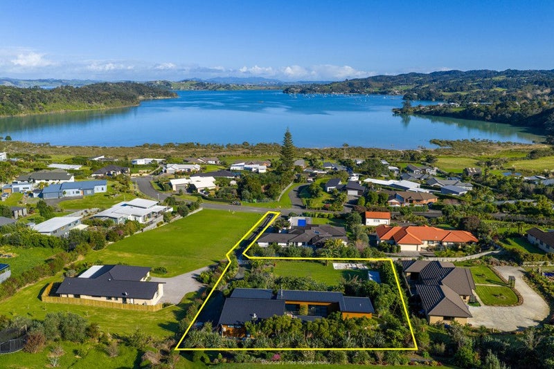 29 Muritai Road, Parua Bay, Whangarei, Northland - Carousel 1