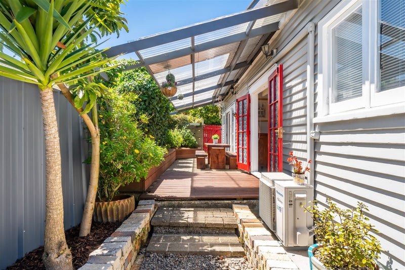 69 Pine Avenue, Ebdentown, Upper Hutt - Carousel 2