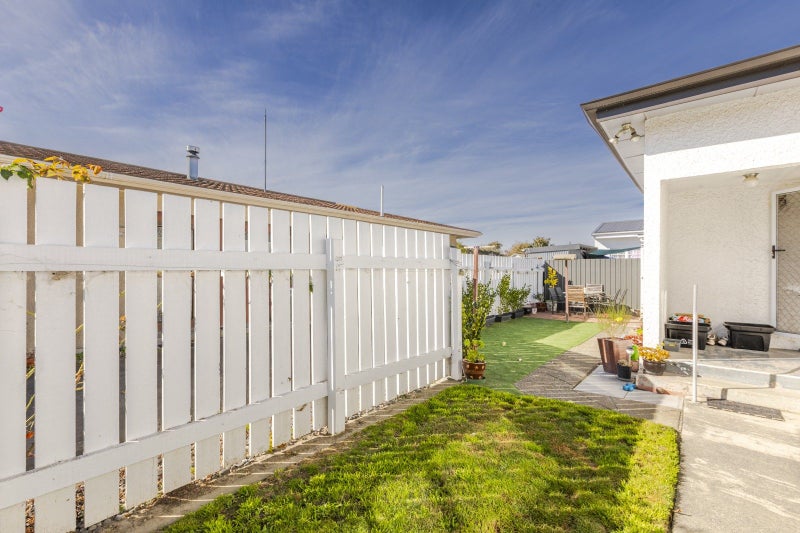 11A Cassino Crescent, Onekawa, Napier - Carousel 19
