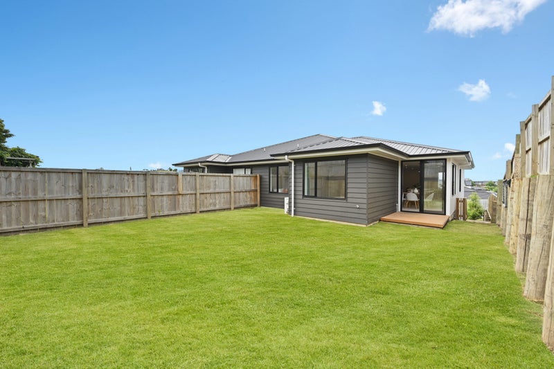 1/23 Tokerau Drive, Rototuna North, Hamilton - Carousel 17