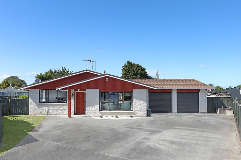 8 Mansell Crescent, Bulls - Carousel 1